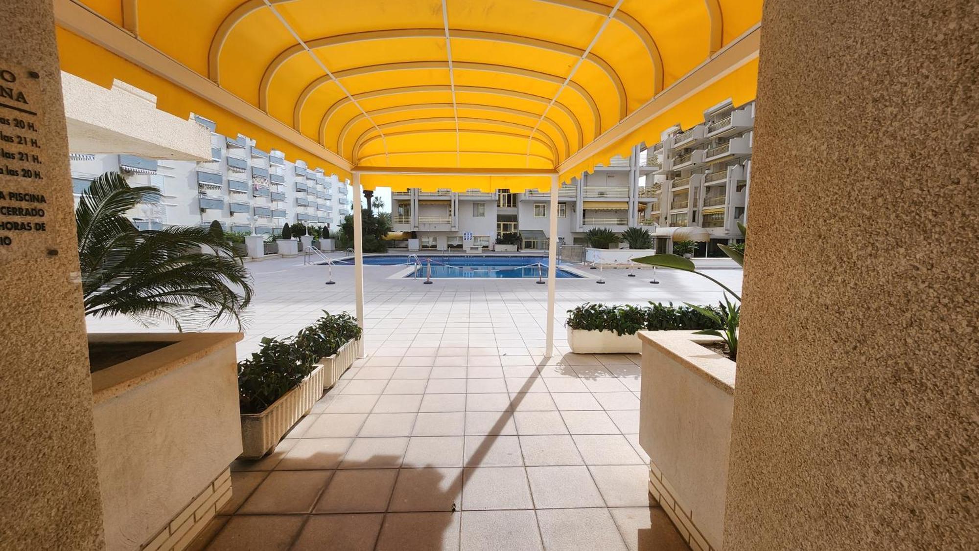 Apartments Novelty Salou Habitación foto